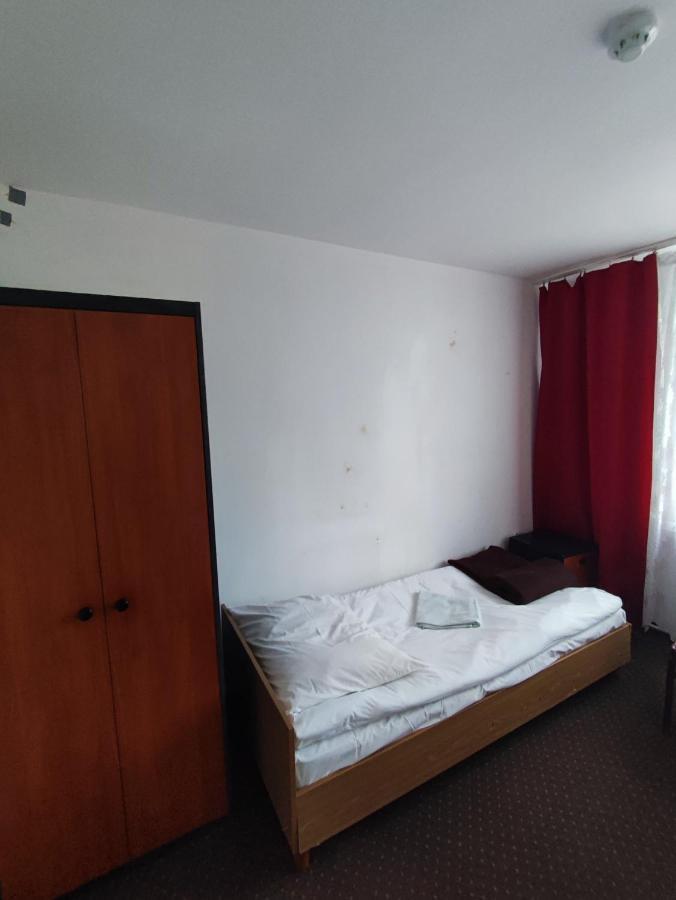 Auberge de jeunesse Plonia Economy à Szczecin Extérieur photo