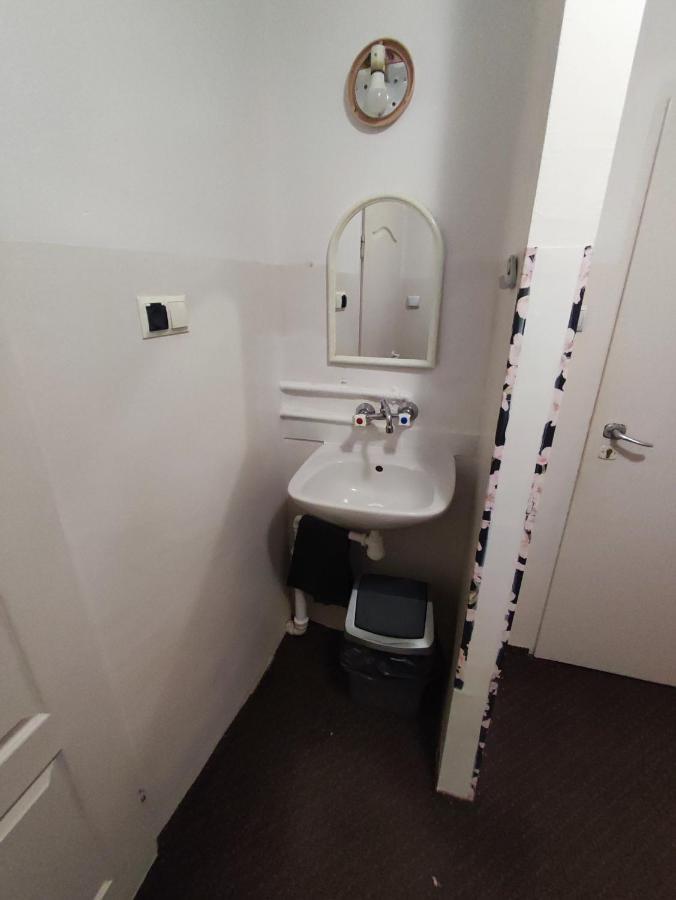 Auberge de jeunesse Plonia Economy à Szczecin Extérieur photo